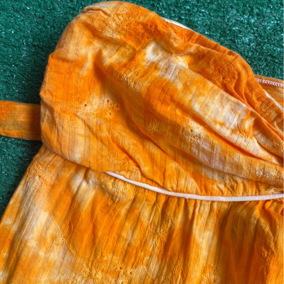 Orange & white tie die strapless top w/ tie in back size L - Picture 7 of 7